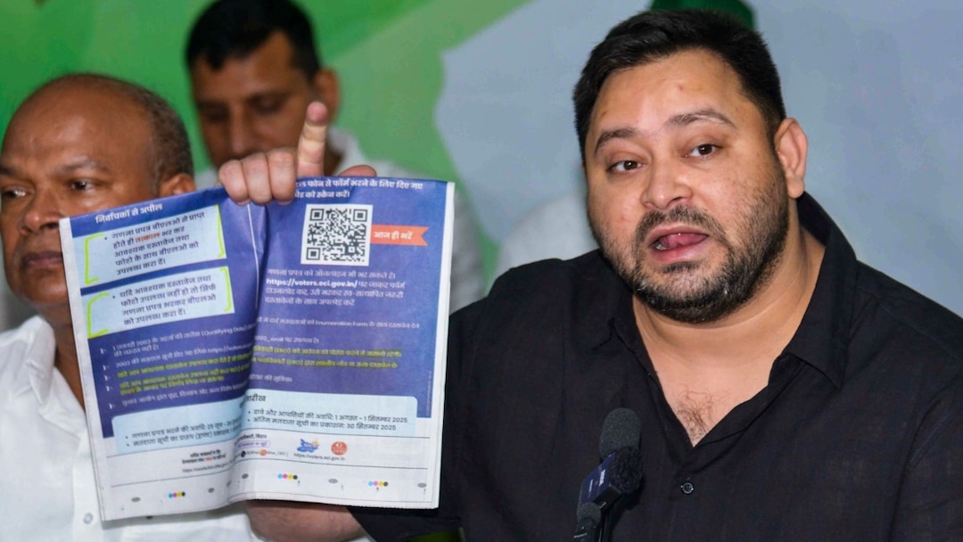 6881eab8b1650-tejshwi-yadav-protest-sri-election-commission-24112278-16x9