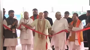 15_09_2025-pm_modi_in_purnia_airport_24047464_154935867