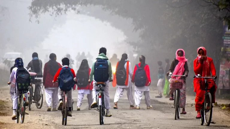 School-Student-1767084588312 (1)